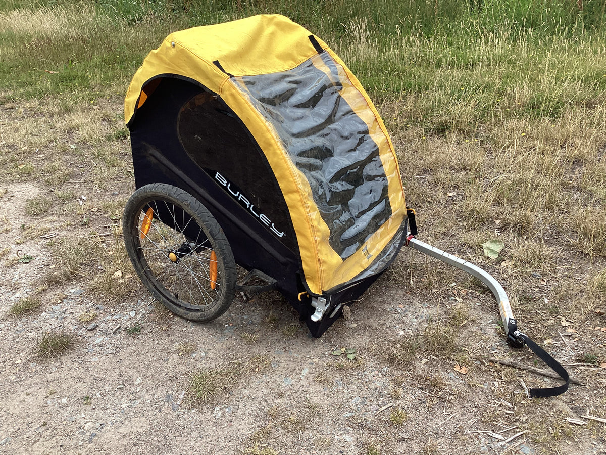 Old burley discount bike trailer